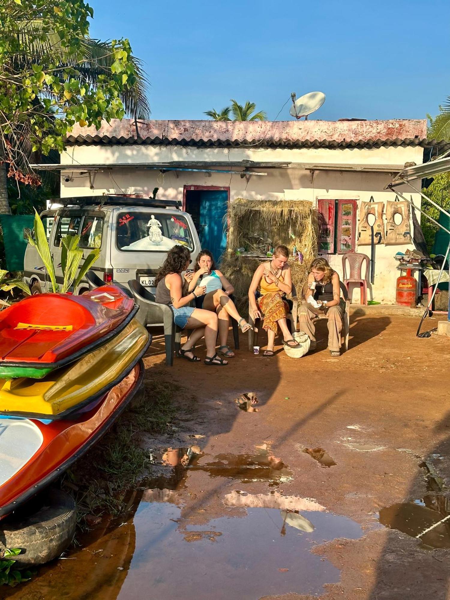 House Of Surf Hostel For Women Varkala Exterior foto